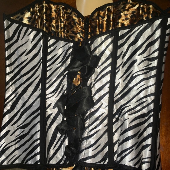 Reversible animal cheetah zebra print corset - Picture 8 of 8
